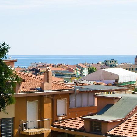 Appartamento Di 5 Locali,8 Posti Letto Vista Mare Varazze Exterior foto