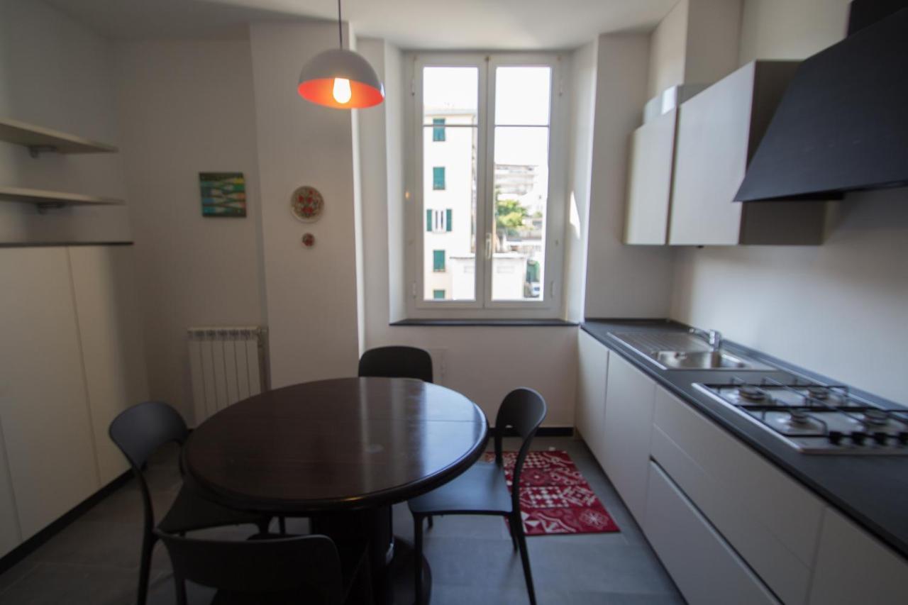 Appartamento Di 5 Locali,8 Posti Letto Vista Mare Varazze Exterior foto